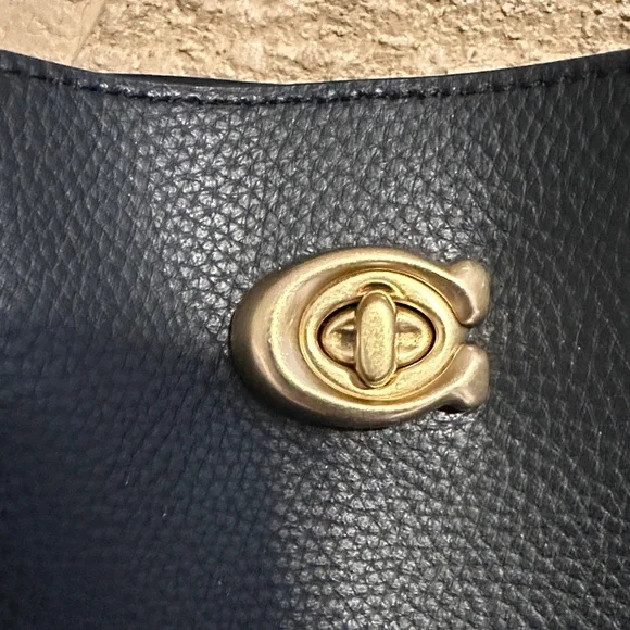 Coach willow Crossbody Bag - Picture 2 of 16